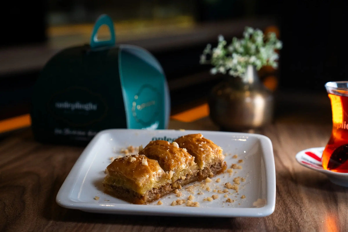 Baklava mit Walnüssen (Cevizli Baklava)