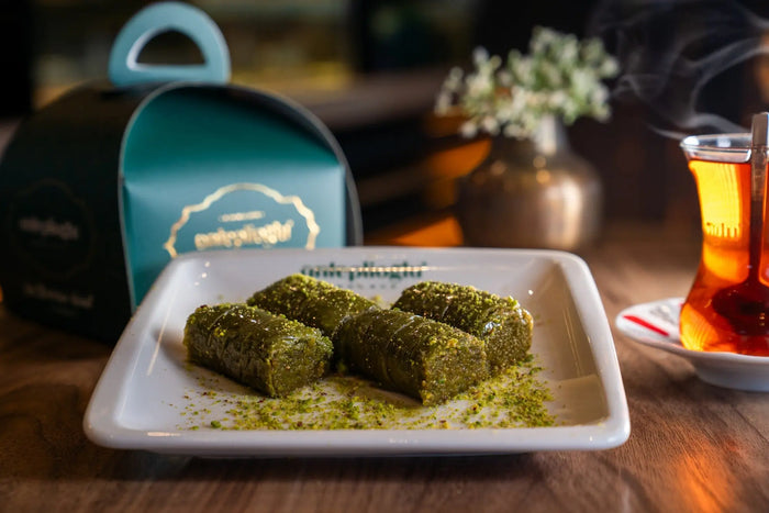 Grüne Pistazienrolle (Fıstık Sarma)