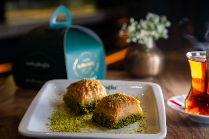 Kuru Baklava – Trockene Baklava mit Pistazie