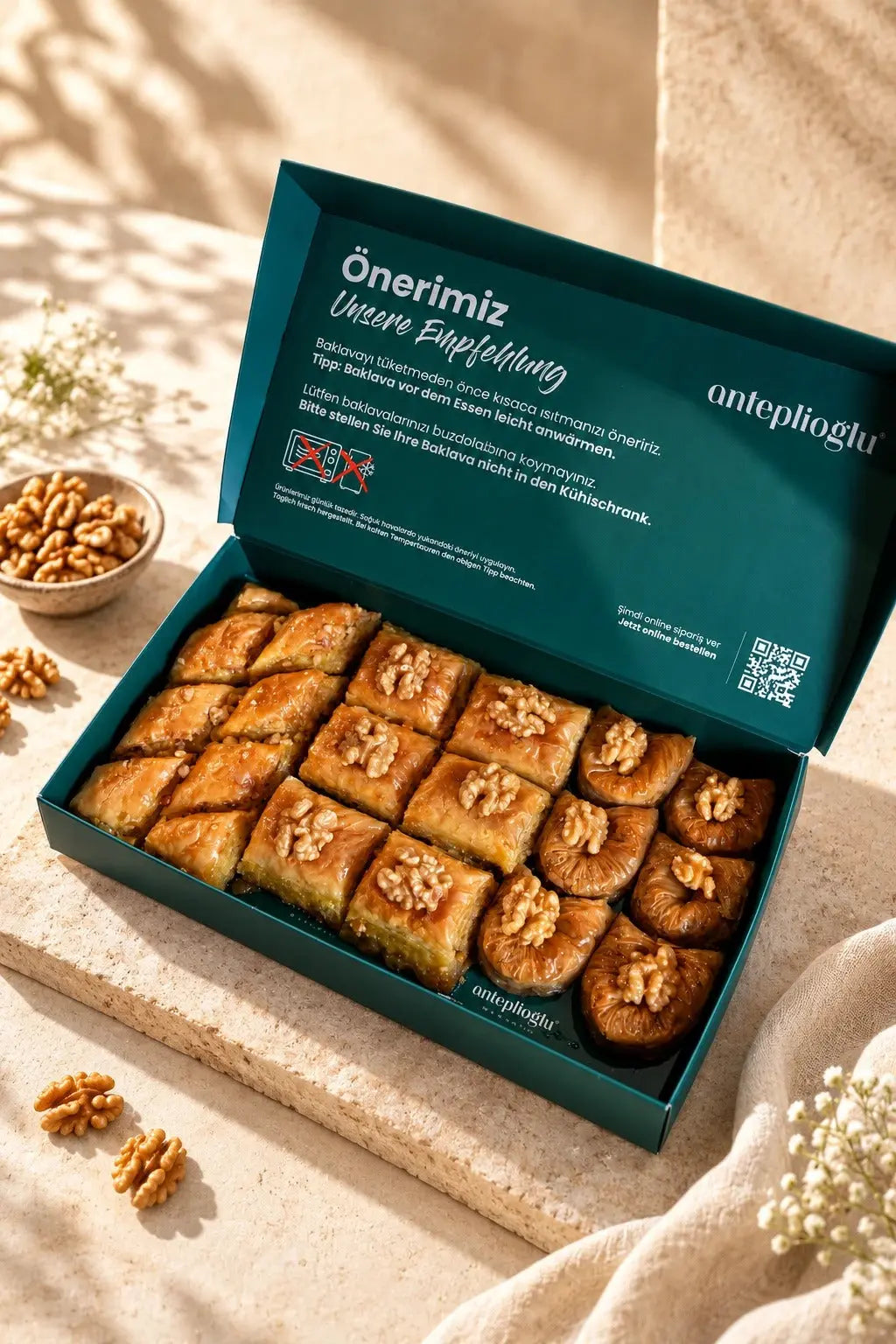 Walnuss Baklava Mix Box